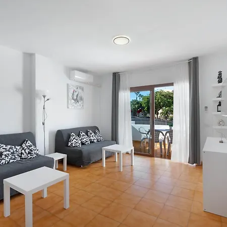 Ocean Park 311 * 아데제